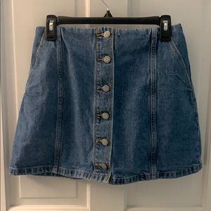 Aritzia Wilfred Free Button Up Denim Skirt